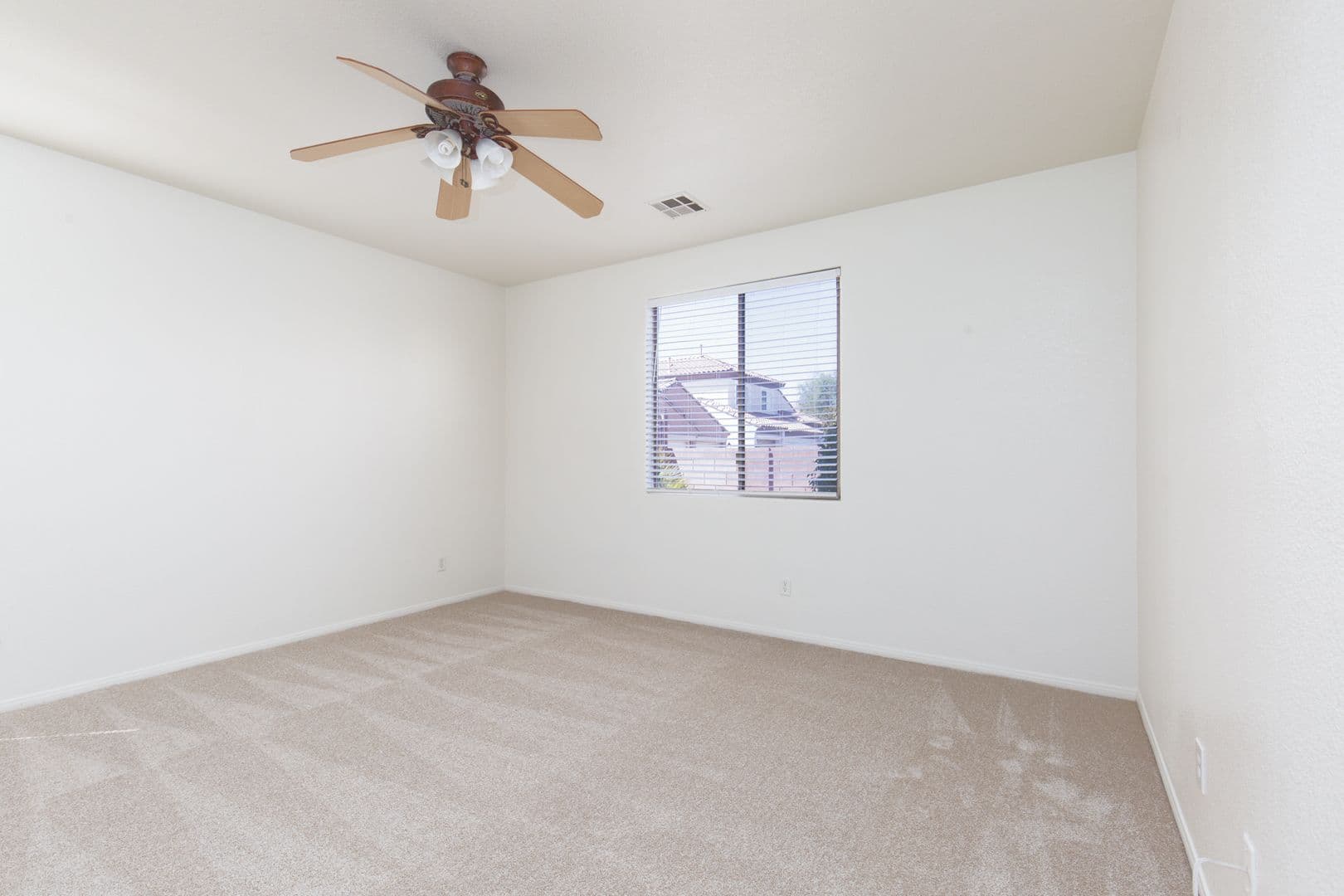 Henderson House: 787 Rise Canyon Dr