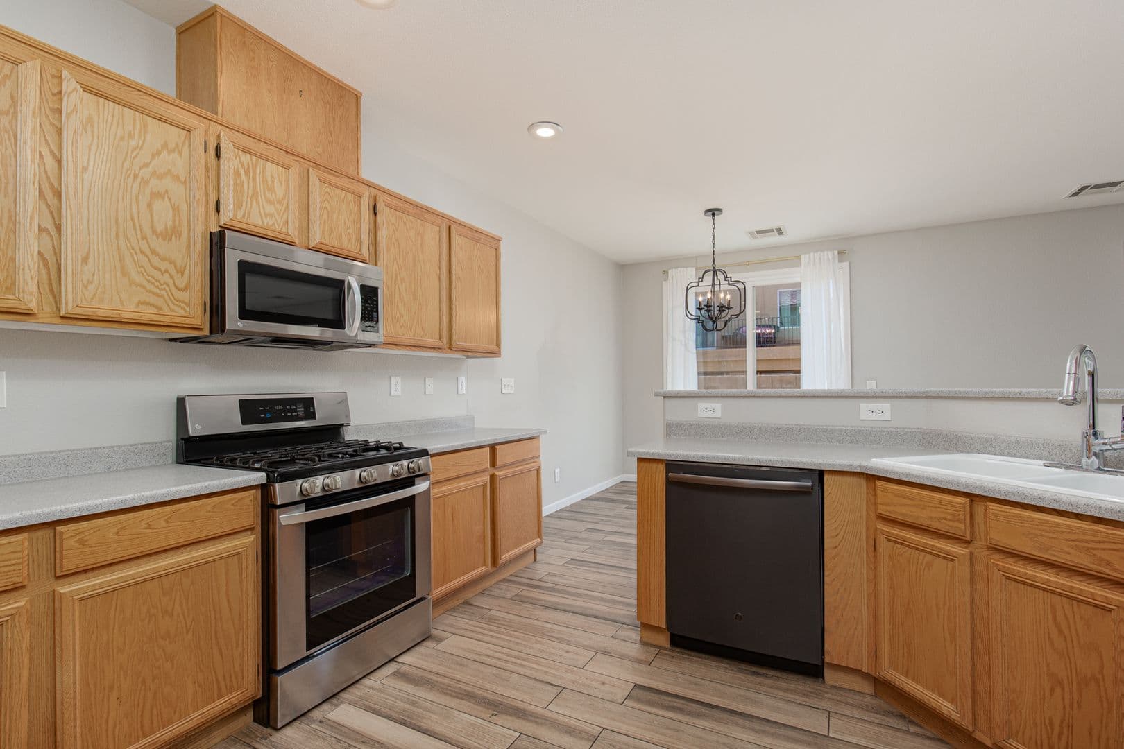 Las Vegas House: 6255 W Arby Ave Unit 152