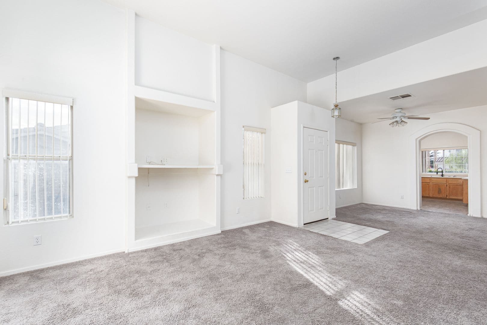 Las Vegas House: 8212 Bluff Creek Ave