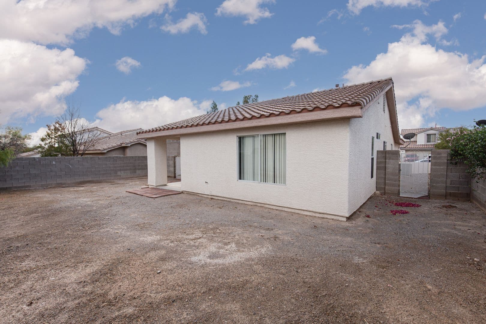 Las Vegas House: 8212 Bluff Creek Ave