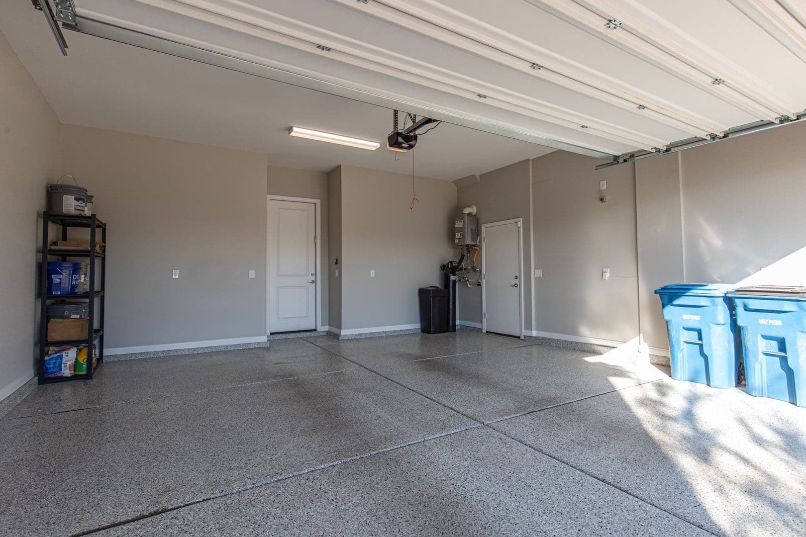 Las Vegas House: 299 Nine Mile Creek Dr