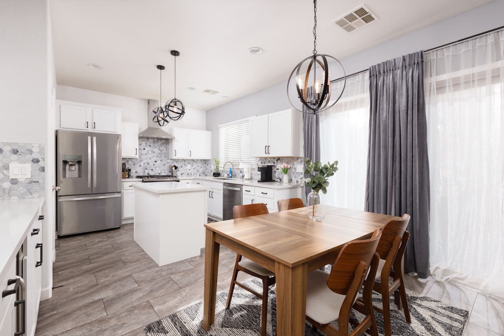 Las Vegas House: 8978 Castledowns St