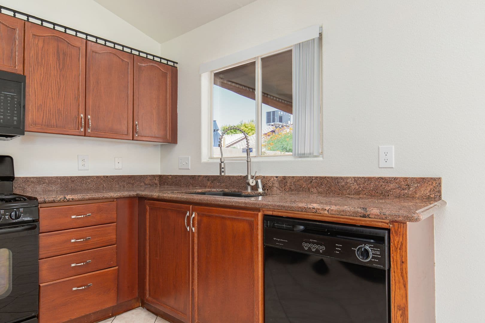 Las Vegas House: 7900 White Grass Ave