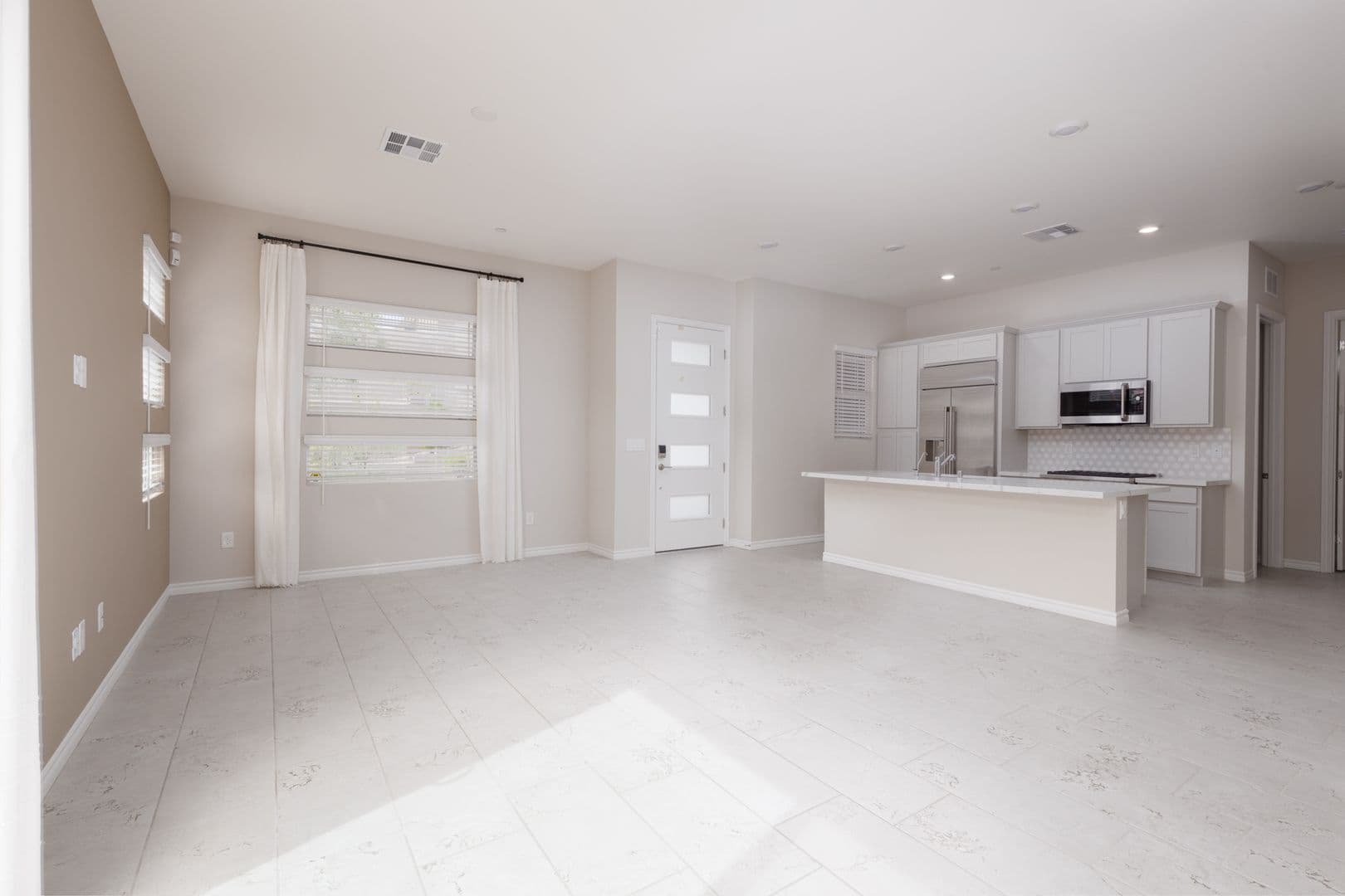 Las Vegas House: 929 Silverfir Ct
