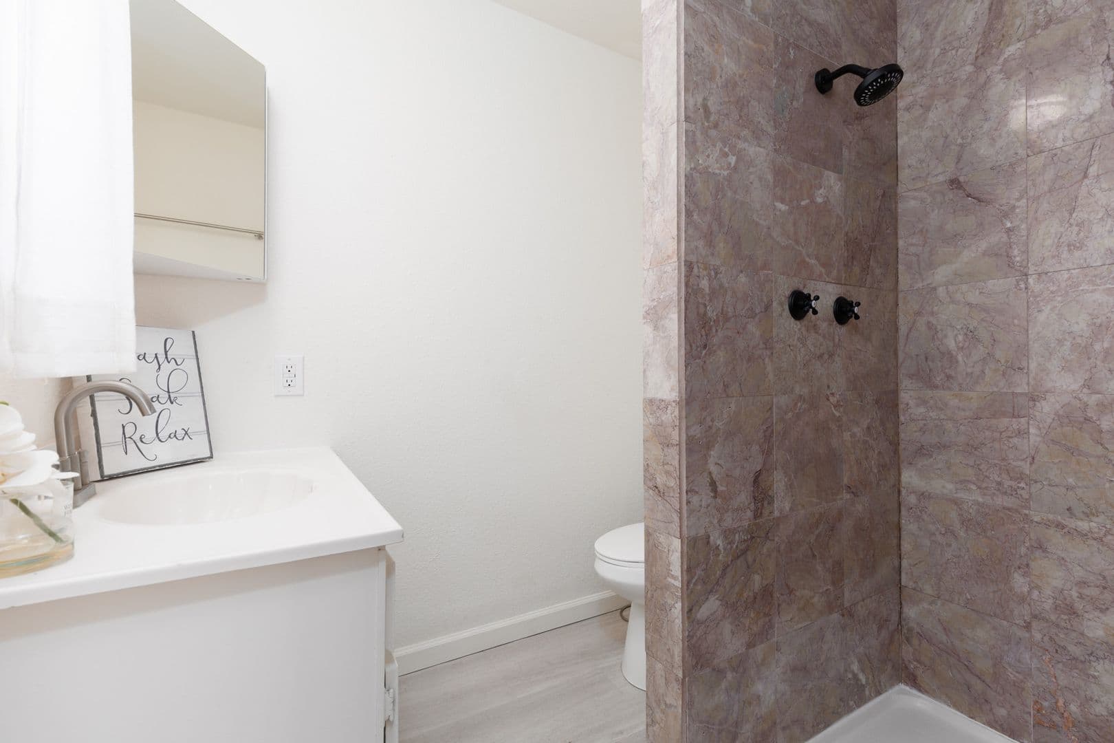 Las Vegas House: 4411 E Boston Ave