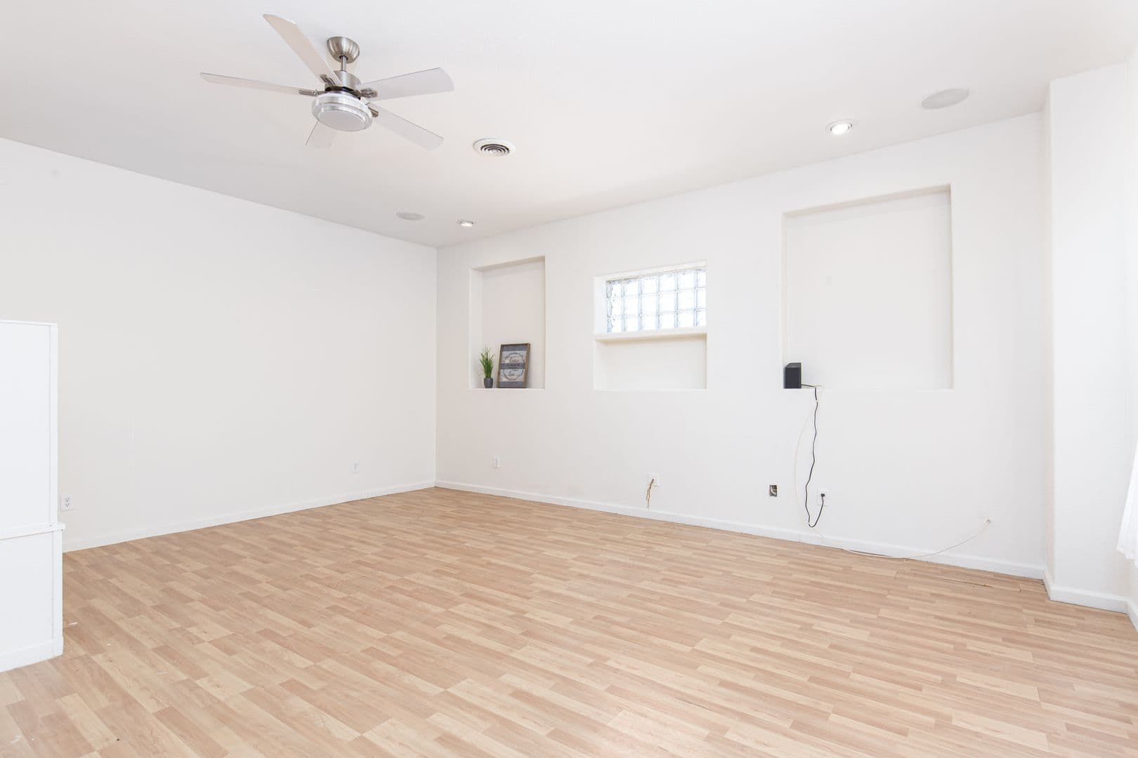 Las Vegas House: 4411 E Boston Ave