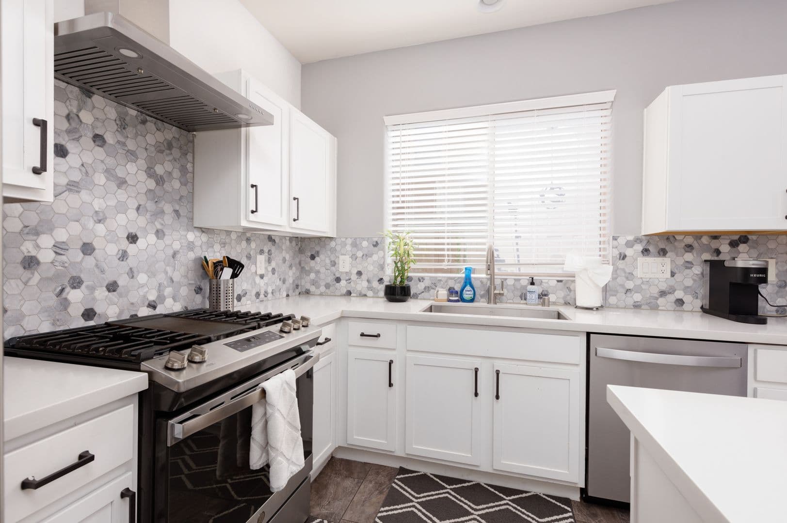 Las Vegas House: 8978 Castledowns St