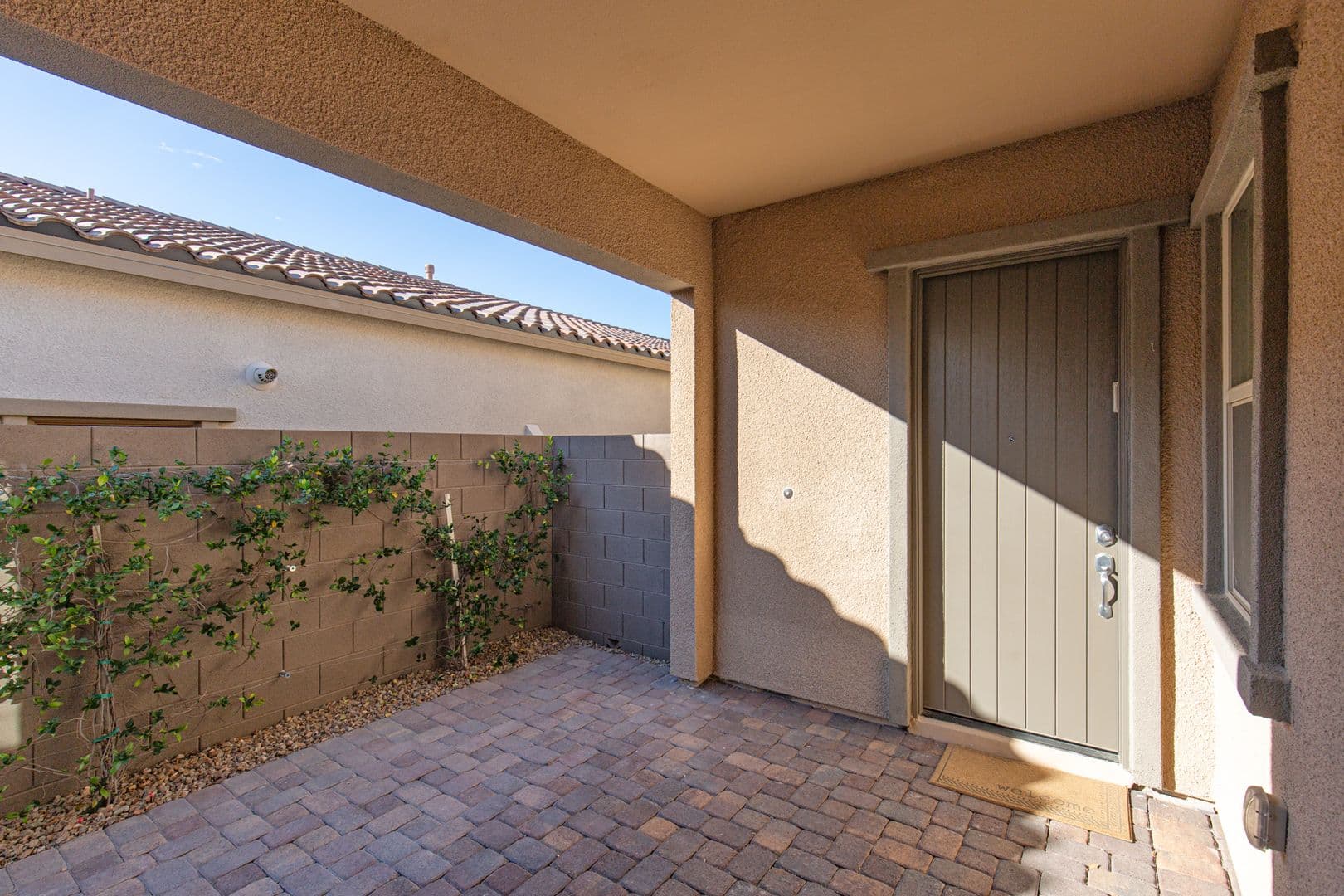 Las Vegas House: 299 Nine Mile Creek Dr