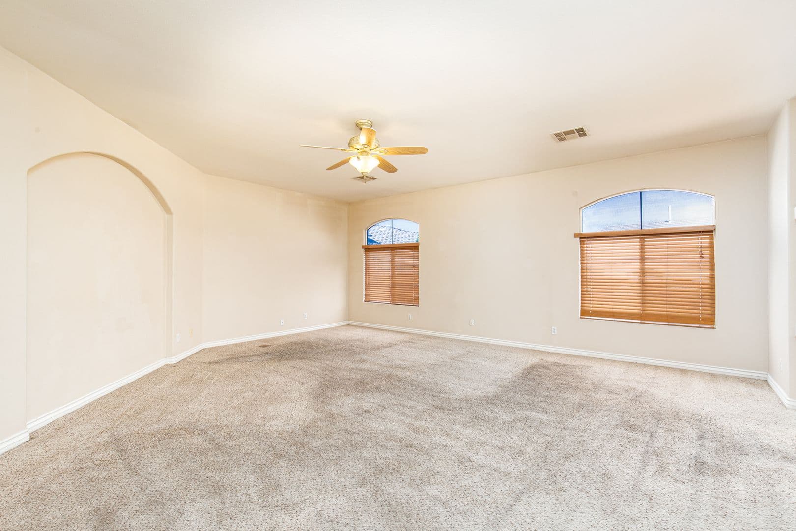 Las Vegas House: 16 Dollar Pointe