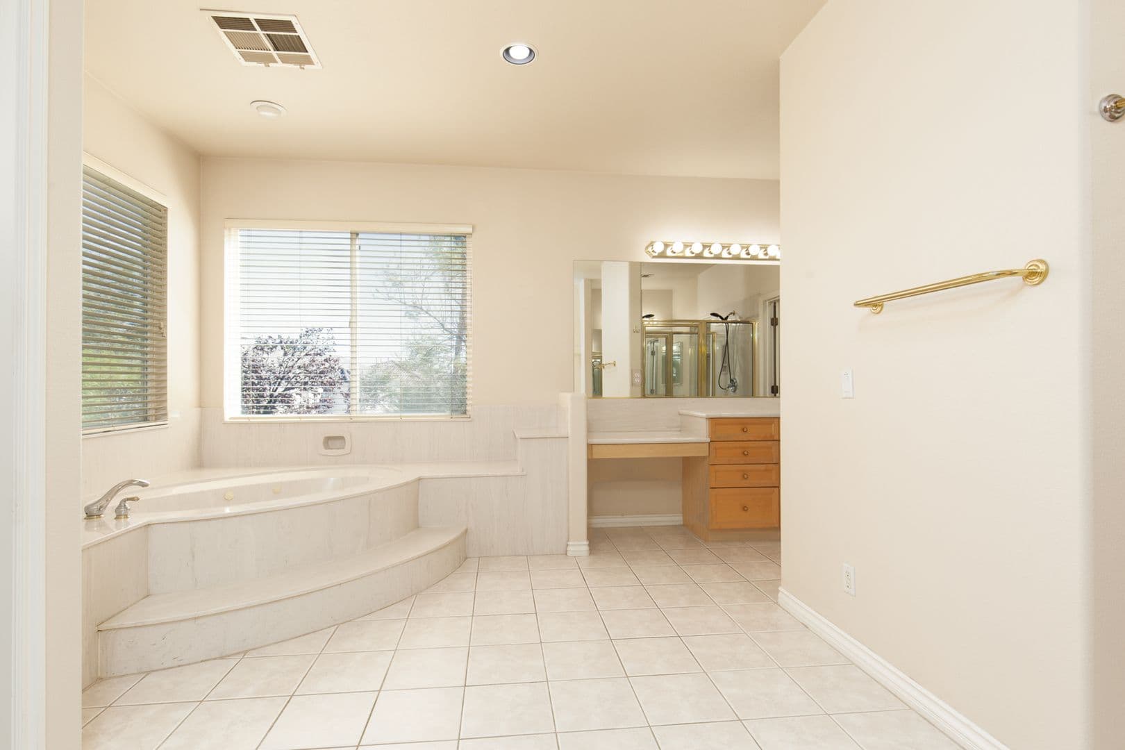 Las Vegas House: 16 Dollar Pointe