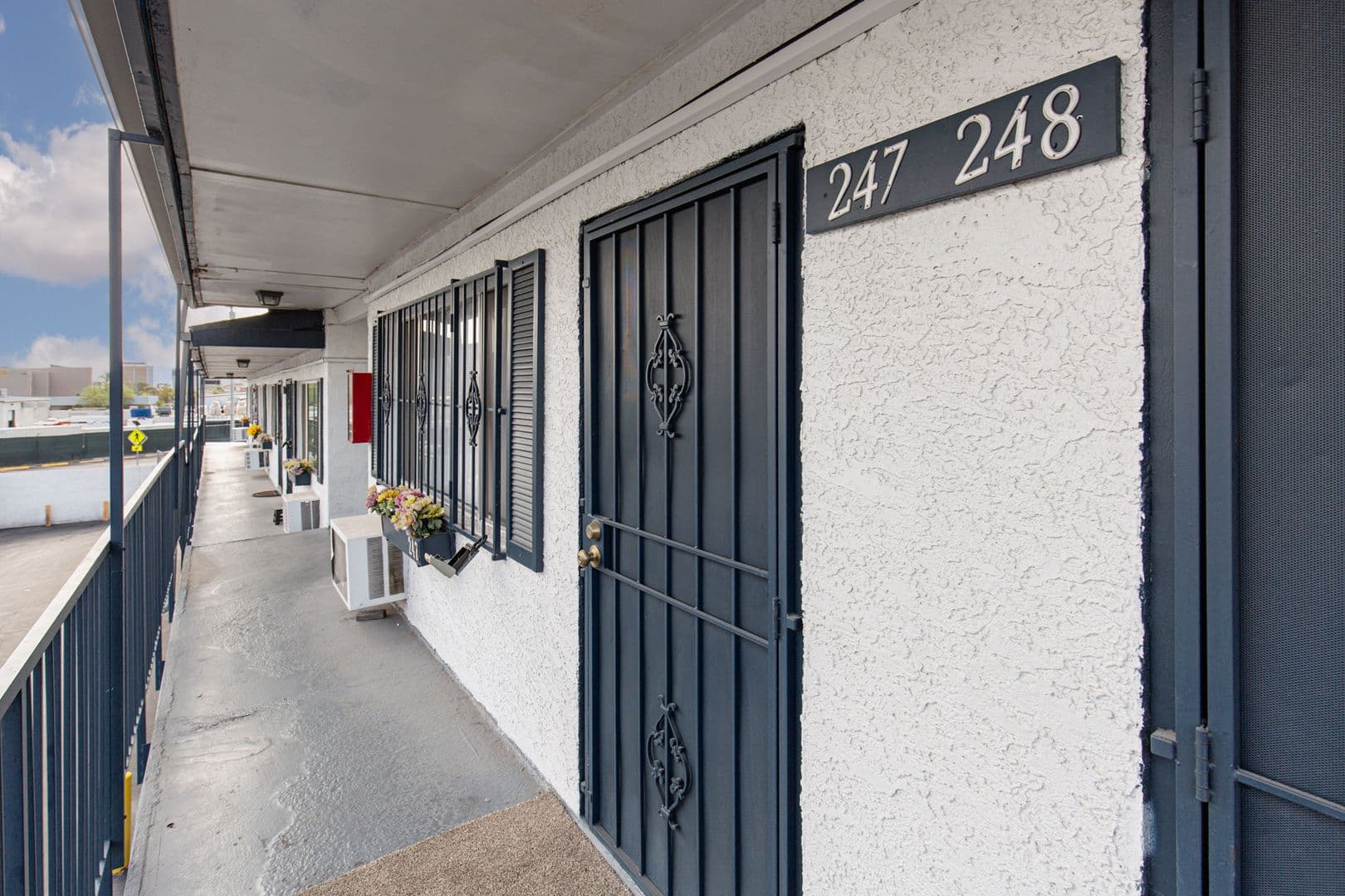 Las Vegas House: 4600 University Center Dr #247