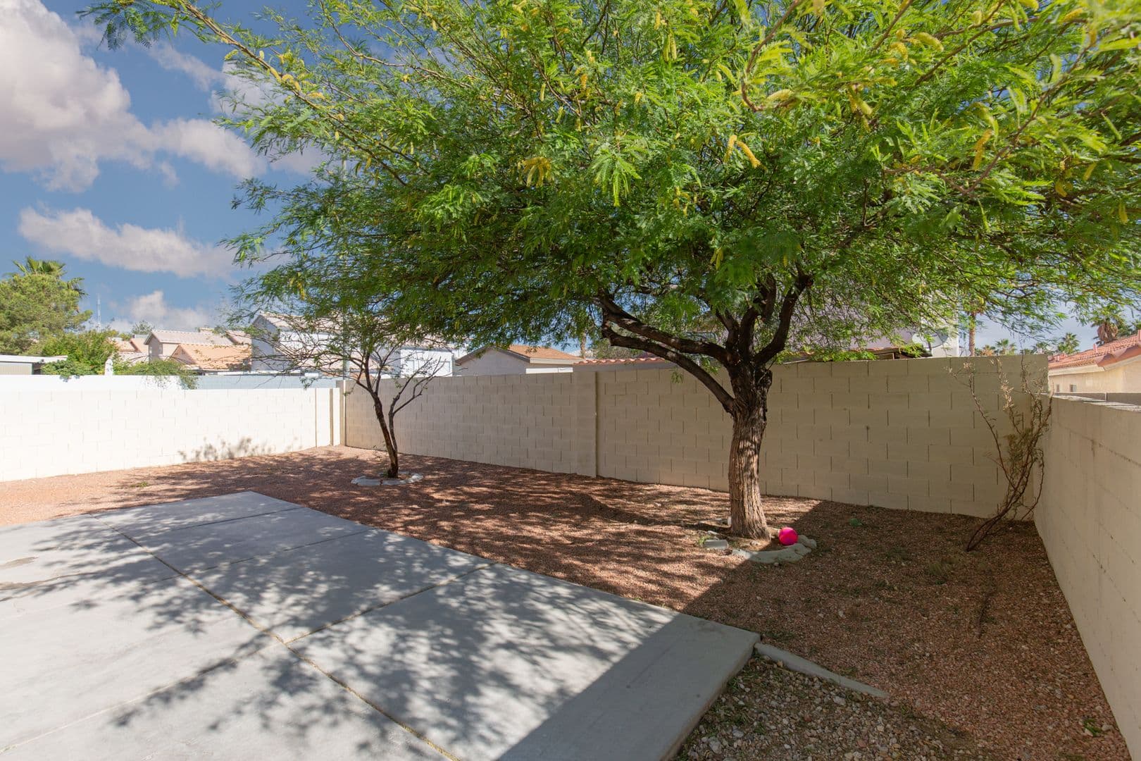 Las Vegas House: 8348 Granite Peak Ct