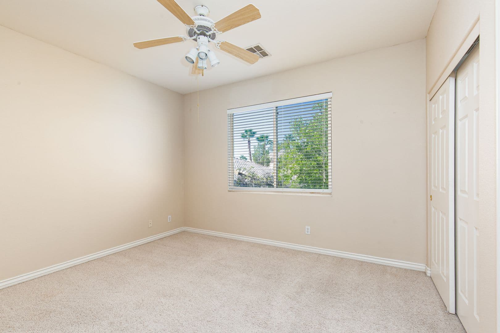Las Vegas House: 16 Dollar Pointe