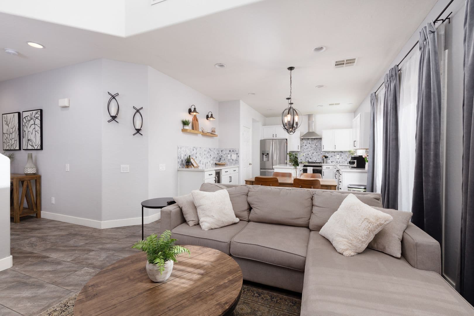 Las Vegas House: 8978 Castledowns St