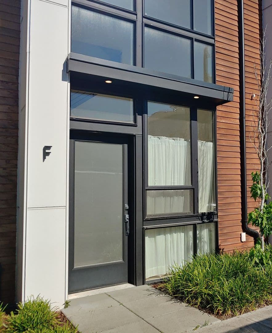 Seattle Townhome: 6630 Carleton Ave S