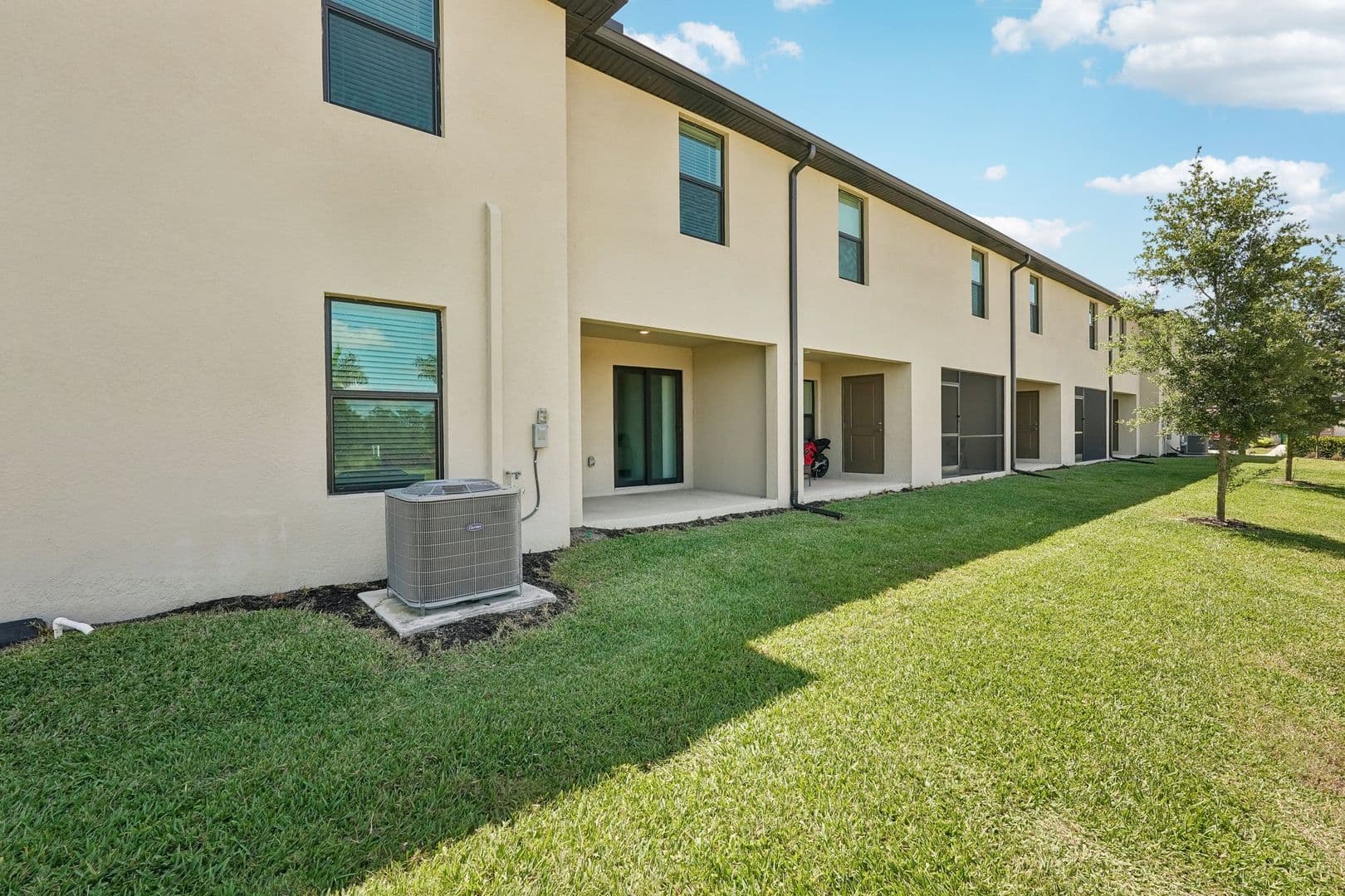 Port Charlotte Apartment: 2062 Vista Ln