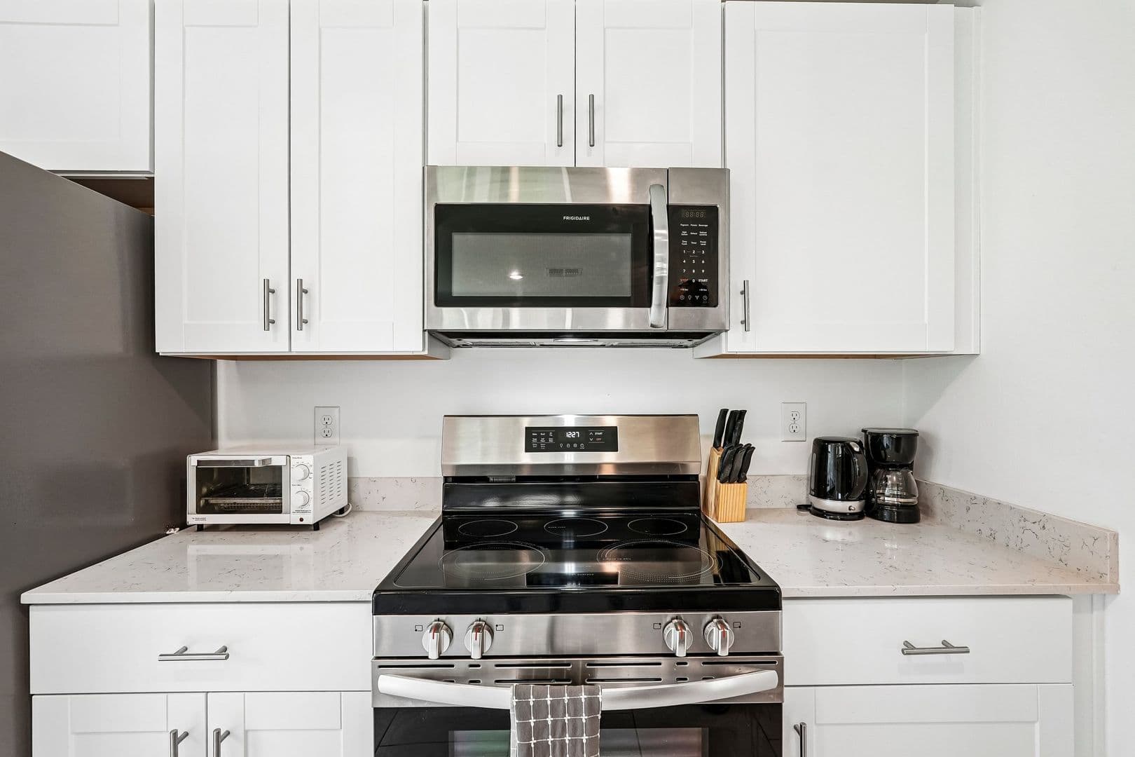 Port Charlotte Apartment: 2062 Vista Ln