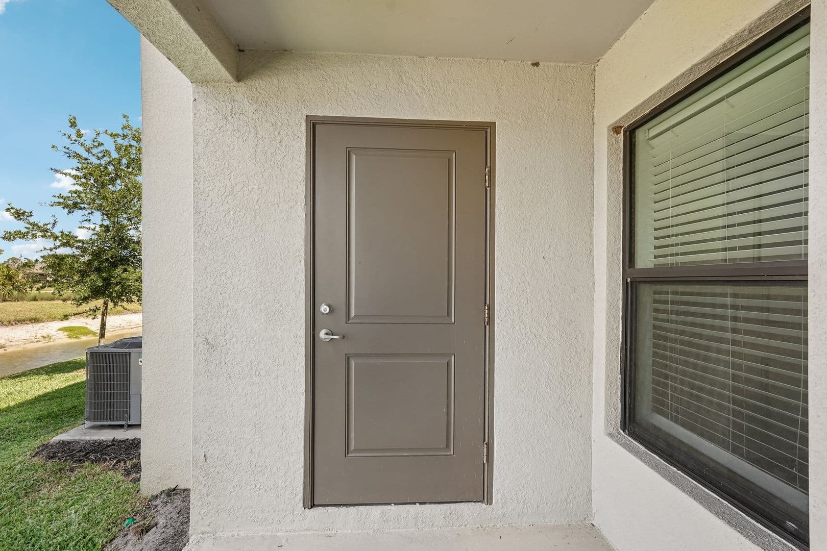 Port Charlotte Apartment: 2062 Vista Ln