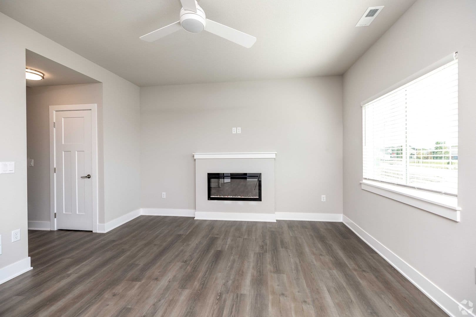 Grimes Apartment: 2525 NW Gabus Lane