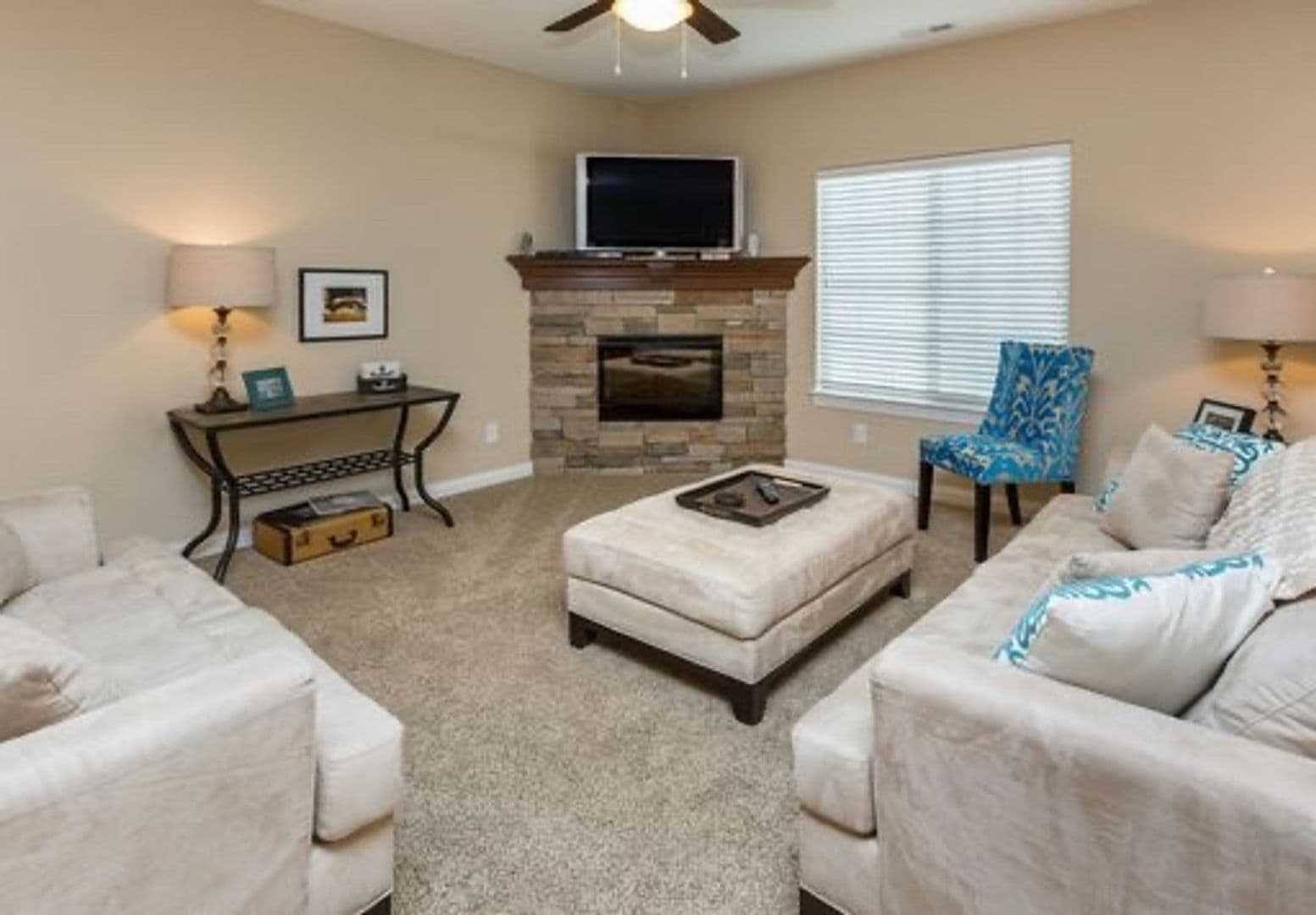 West Des Moines Apartment: 6630 Cody Drive