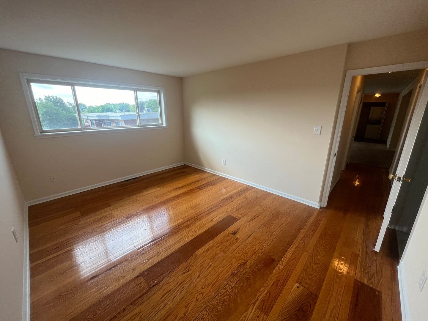Baltimore Apartment: 2900-2926 Taney Rd