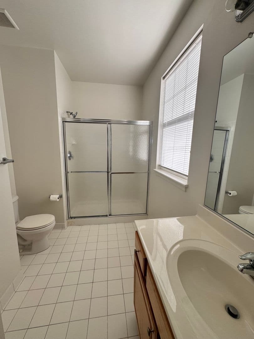 Reisterstown Apartment: 45 Benwell Rd