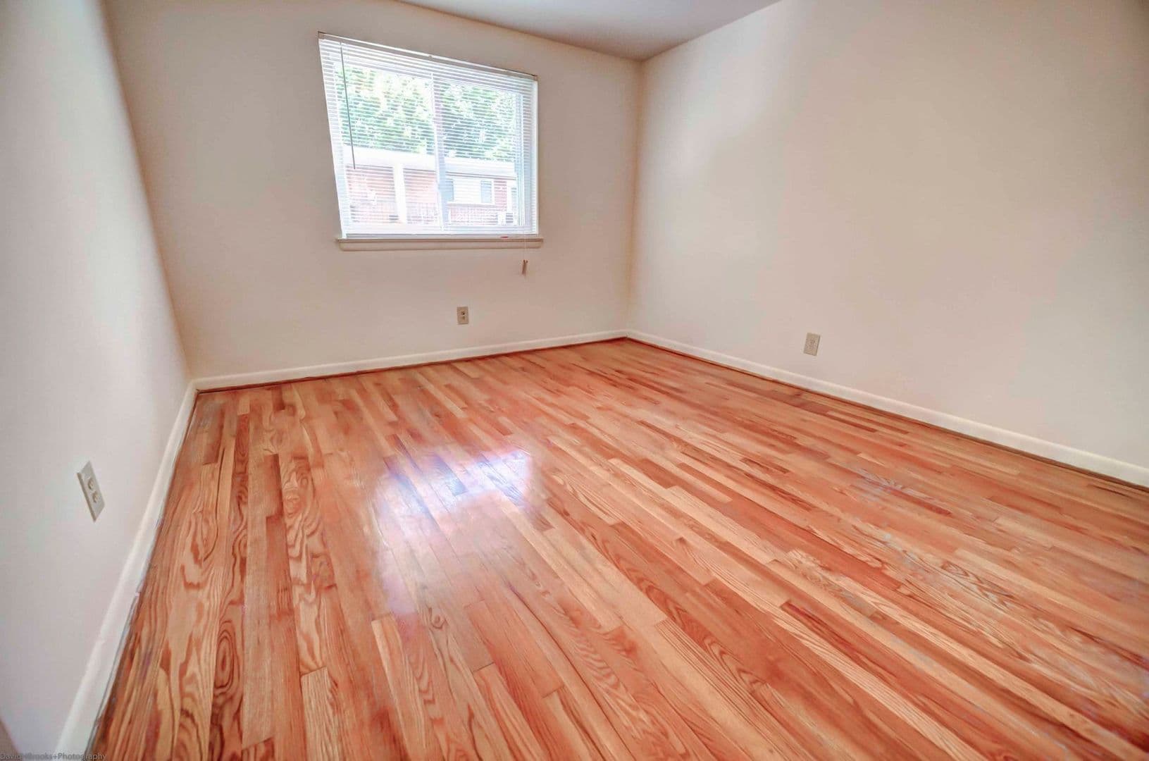Baltimore Apartment: 4221-4233 Hickory Ave