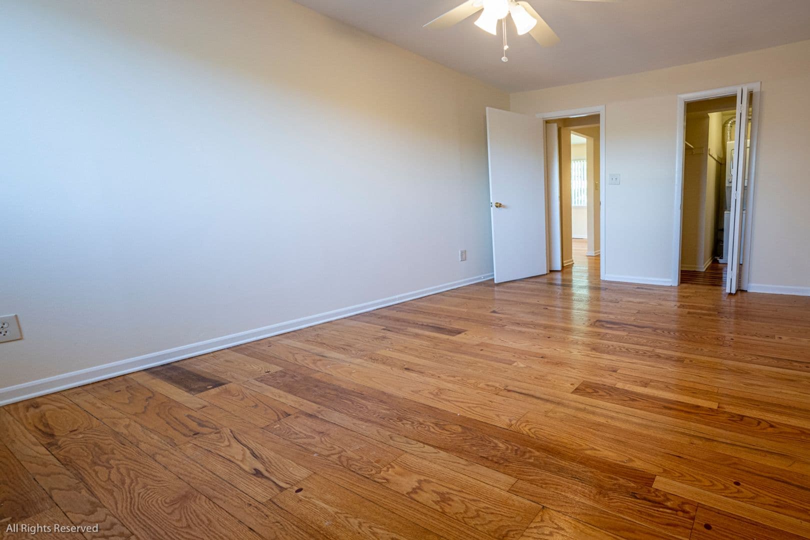 Baltimore Apartment: 2900-2926 Taney Rd