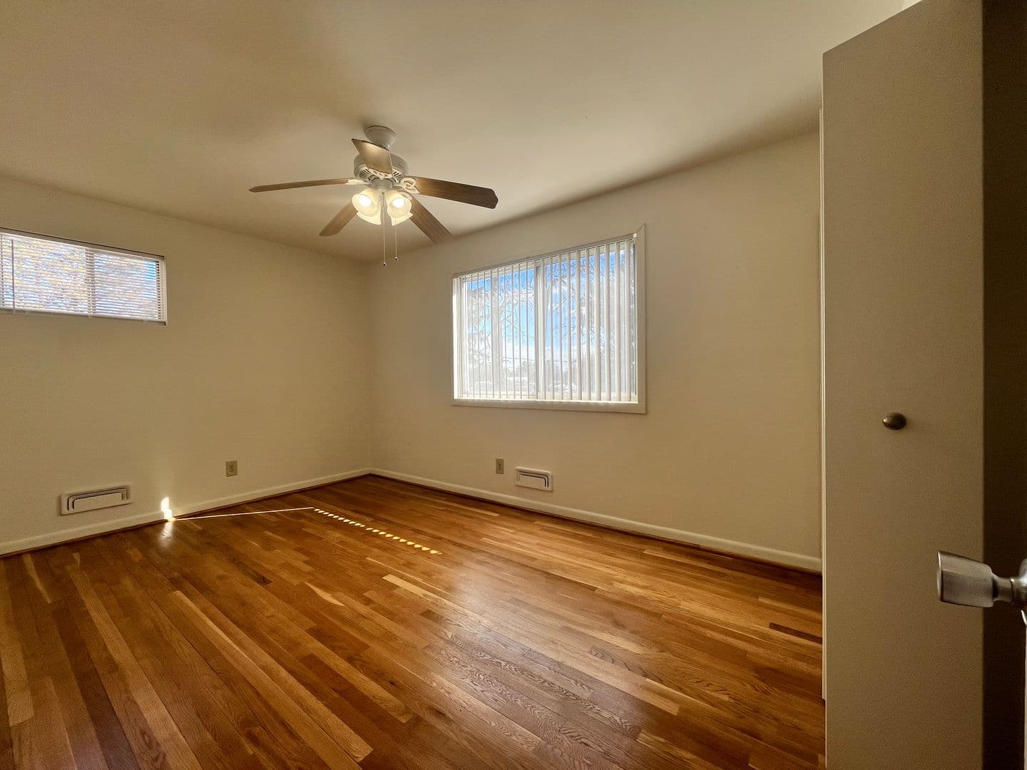 Baltimore Apartment: 2709-2715 Hanson Ave
