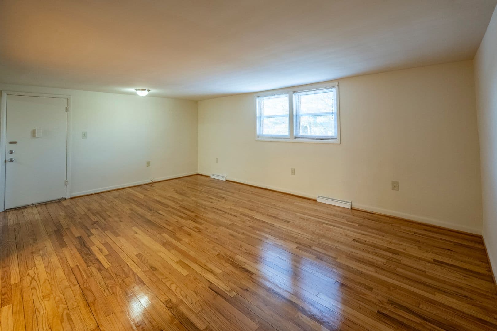Baltimore Apartment: 2432-2434 Everton Rd