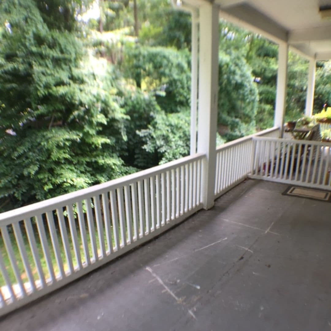 Baltimore Apartment: 1900 Sulgrave Ave