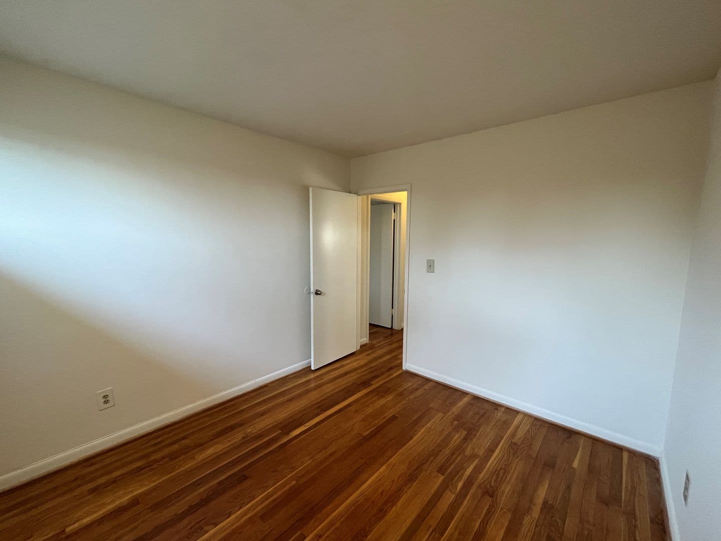Baltimore Apartment: 2709-2715 Hanson Ave