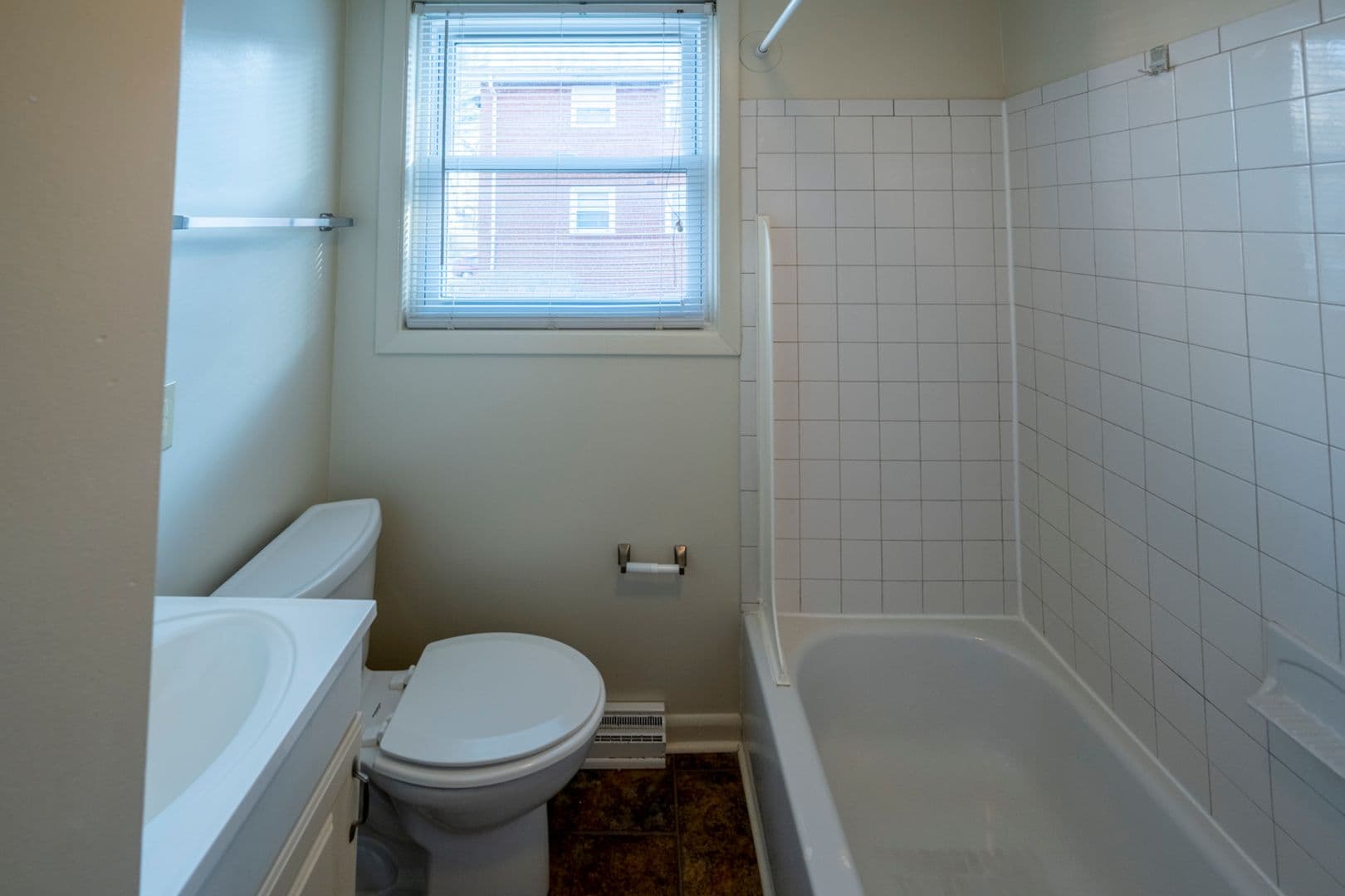 Baltimore Apartment: 2432-2434 Everton Rd