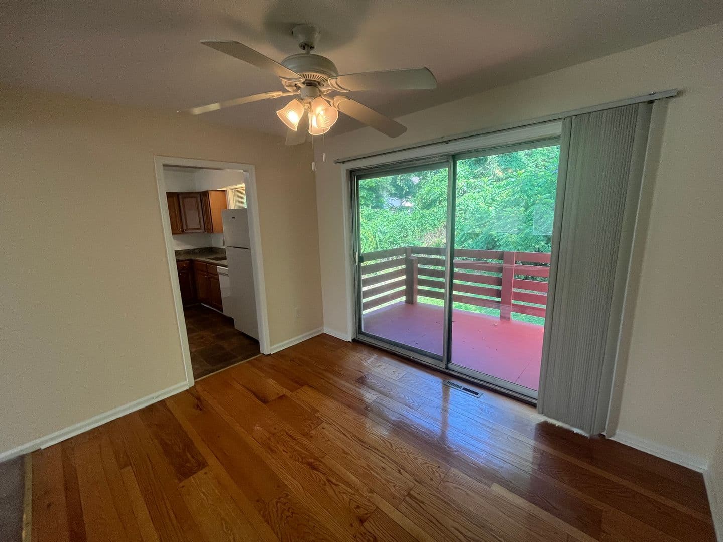 Baltimore Apartment: 2900-2926 Taney Rd