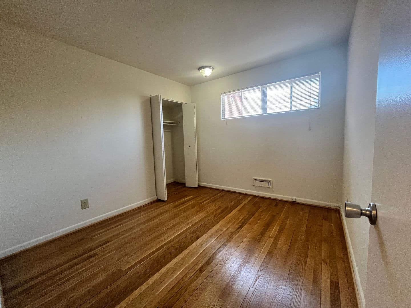 Baltimore Apartment: 2709-2715 Hanson Ave