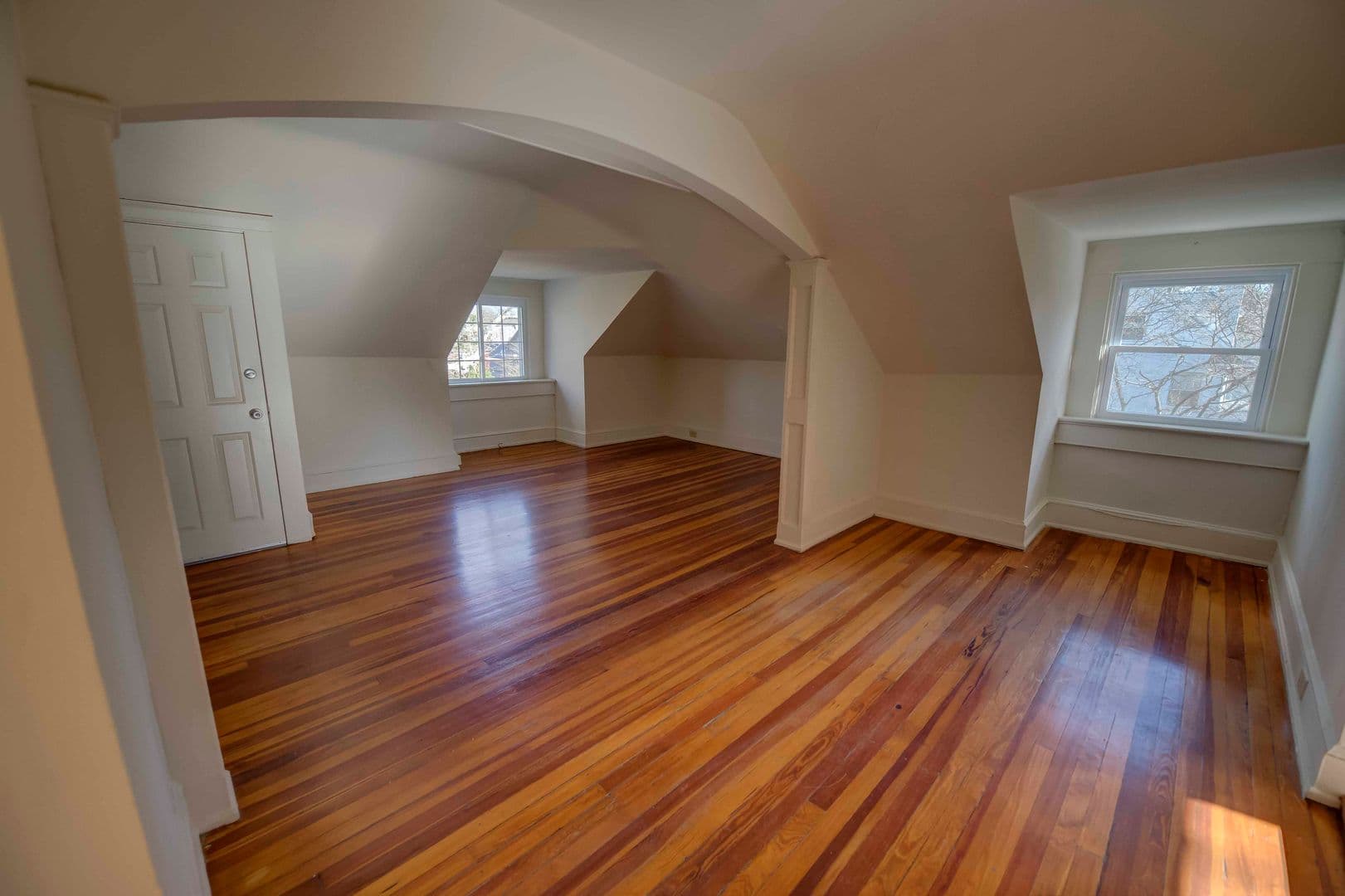 Baltimore Apartment: 5708 Pimlico Rd