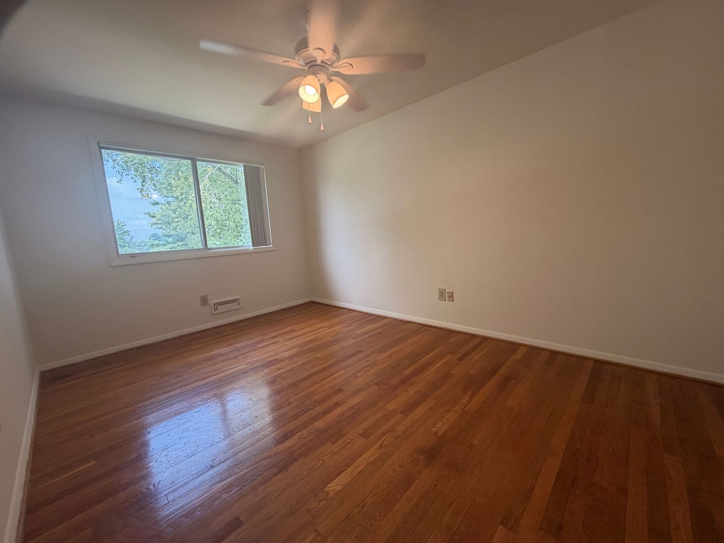Baltimore Apartment: 2709-2715 Hanson Ave