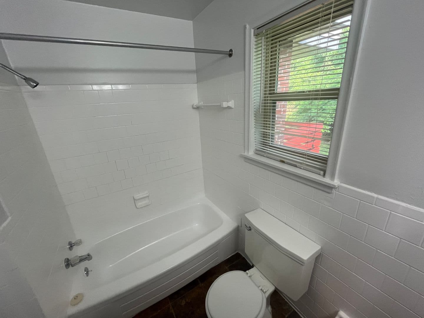 Baltimore Apartment: 2900-2926 Taney Rd