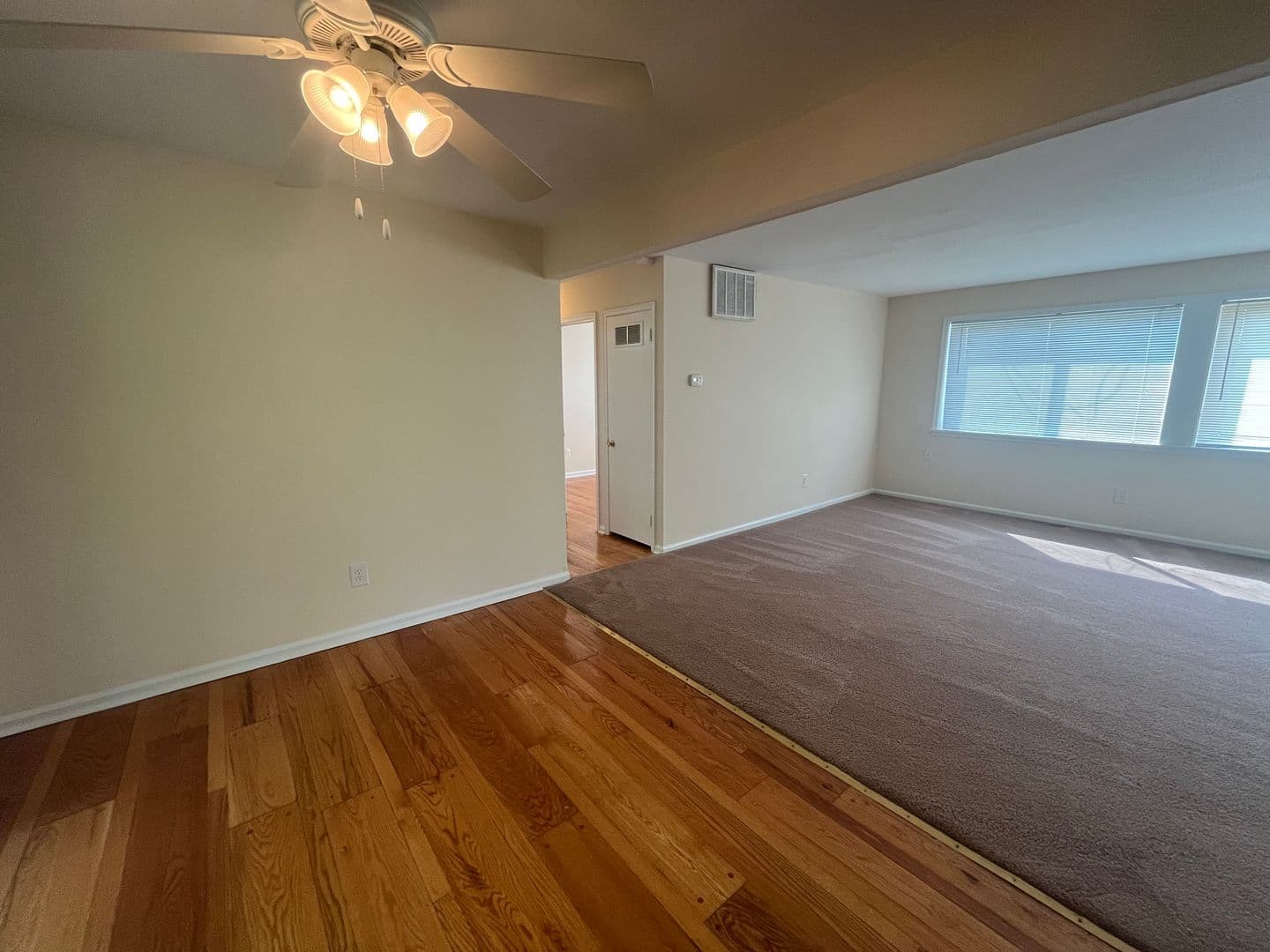Baltimore Apartment: 2900-2926 Taney Rd
