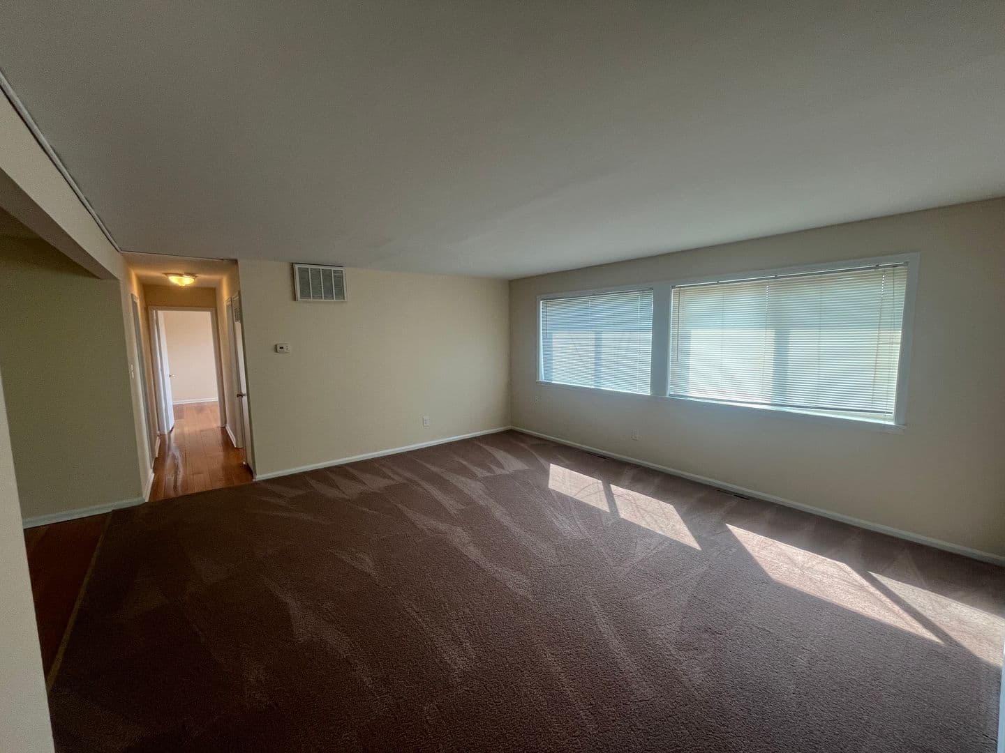 Baltimore Apartment: 2900-2926 Taney Rd