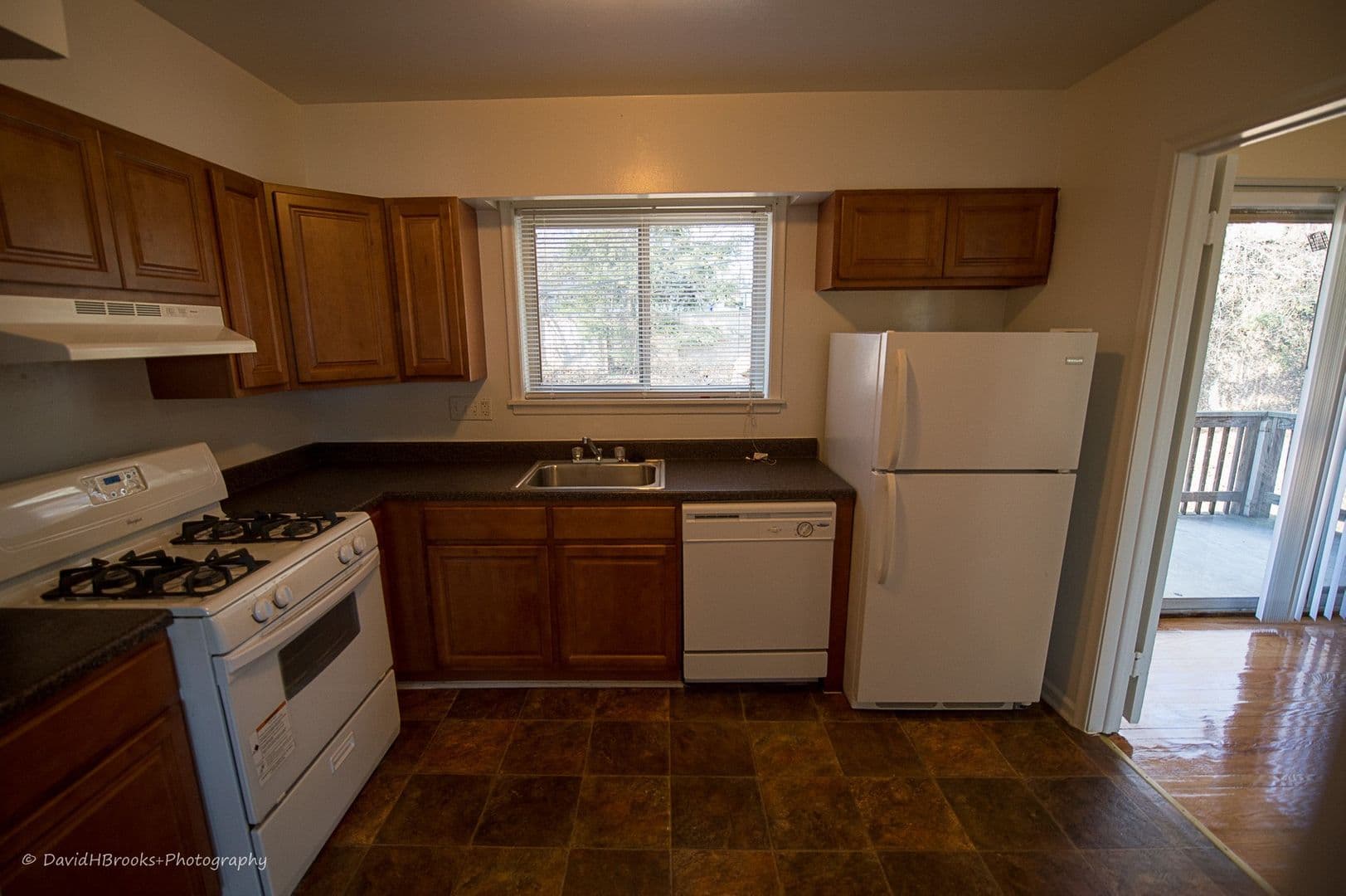 Baltimore Apartment: 2900-2926 Taney Rd