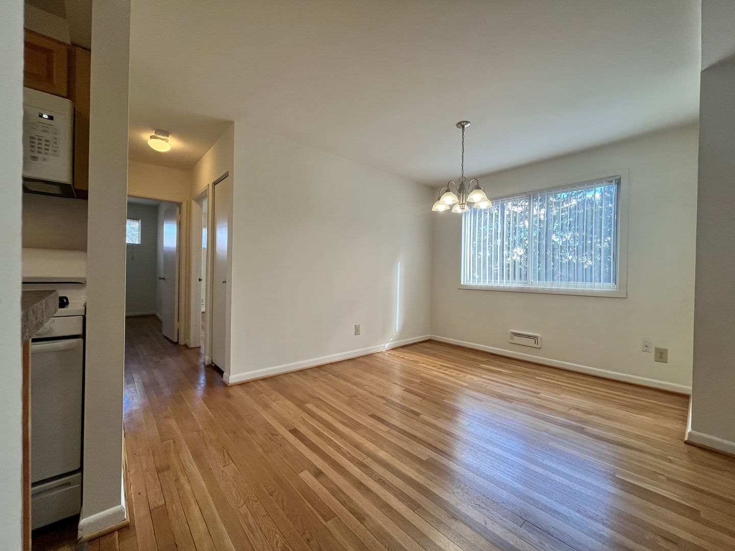Baltimore Apartment: 2709-2715 Hanson Ave