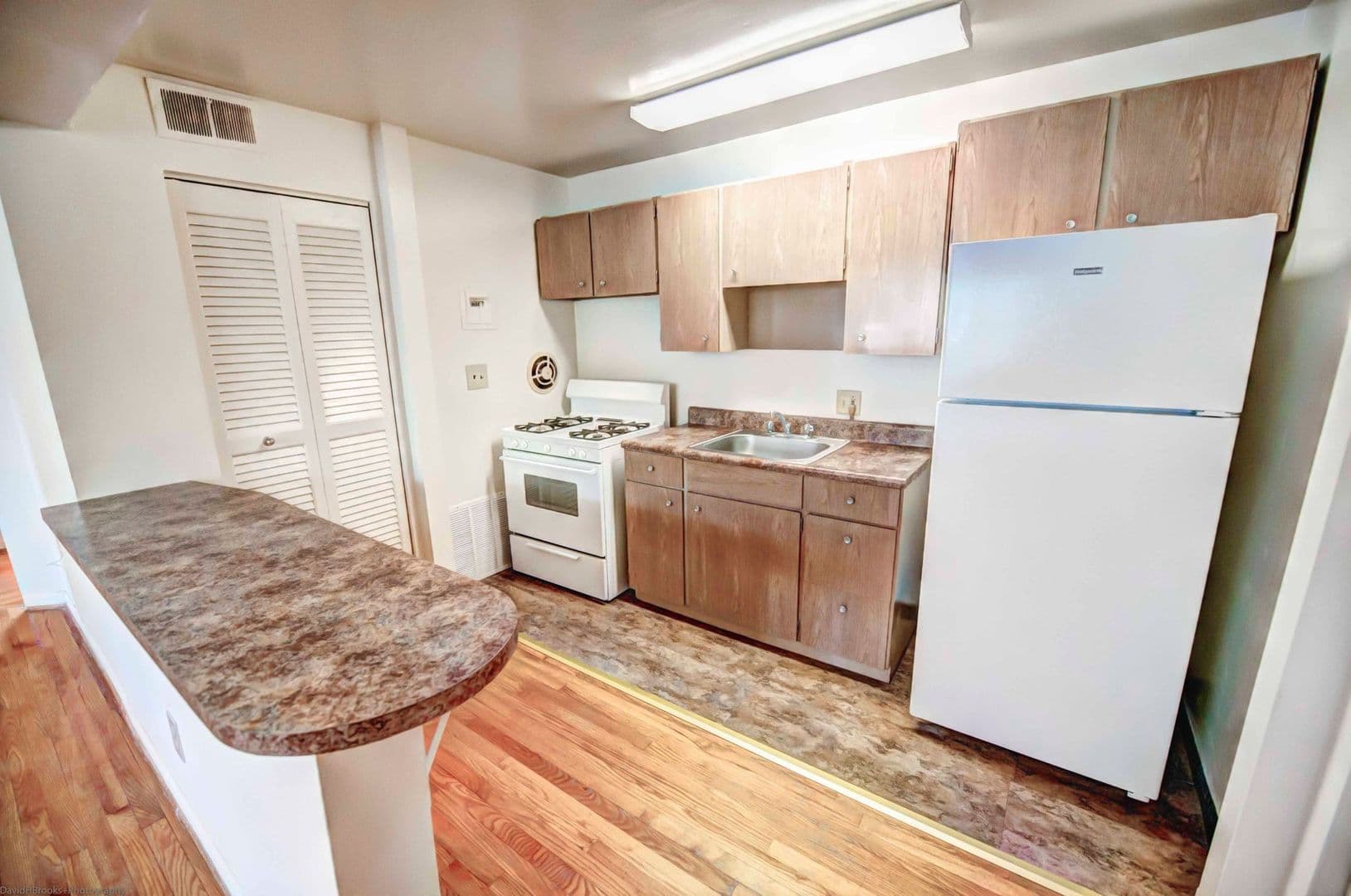 Baltimore Apartment: 4221-4233 Hickory Ave