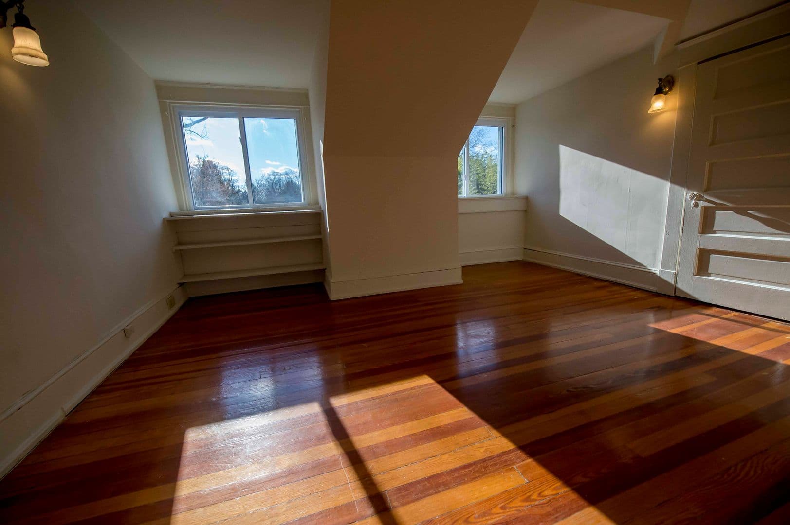 Baltimore Apartment: 5708 Pimlico Rd