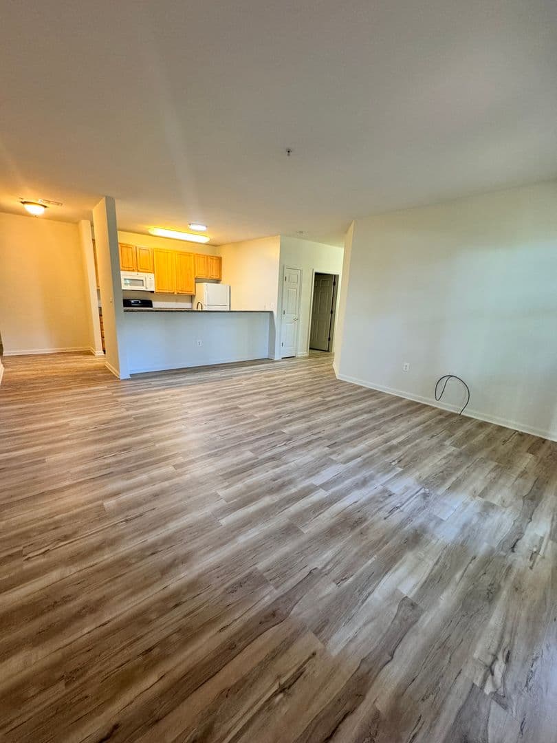 Reisterstown Apartment: 45 Benwell Rd