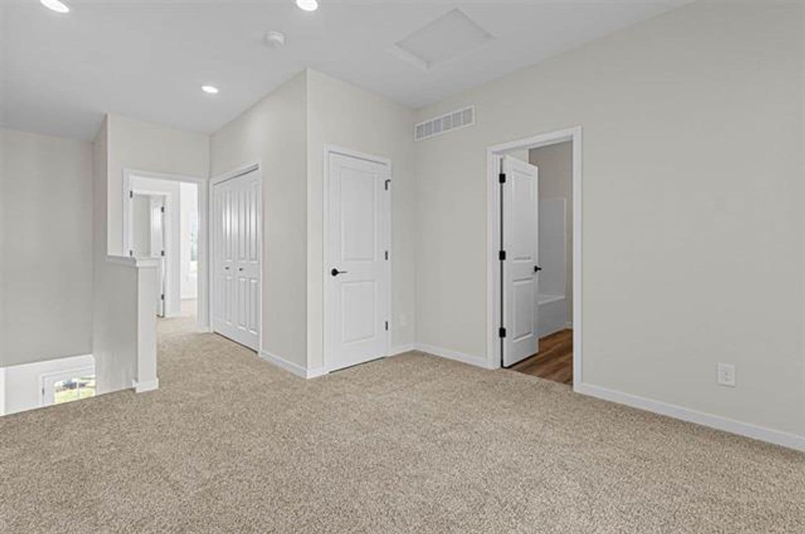 Coralville Townhome: 2896 Eastridge Dr