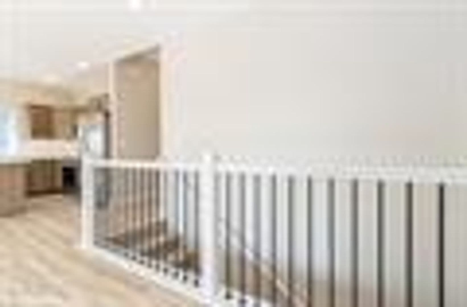 North Liberty Apartment: Madison Ave