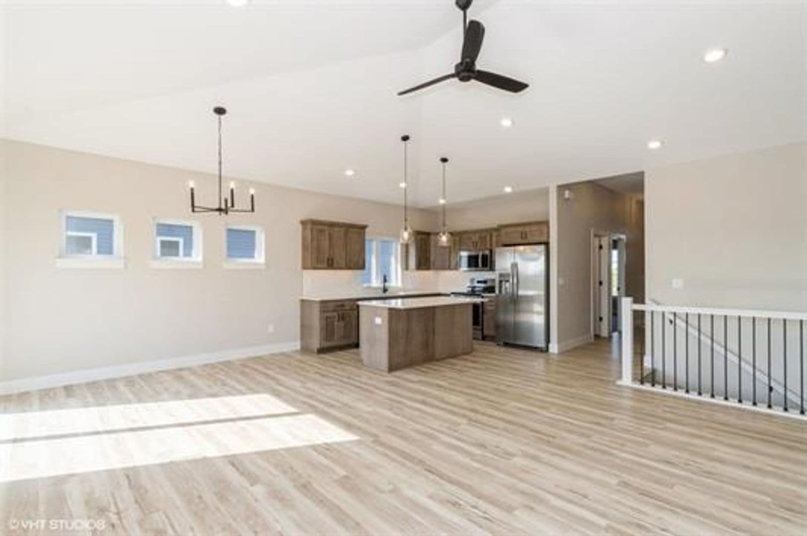 North Liberty Apartment: Madison Ave