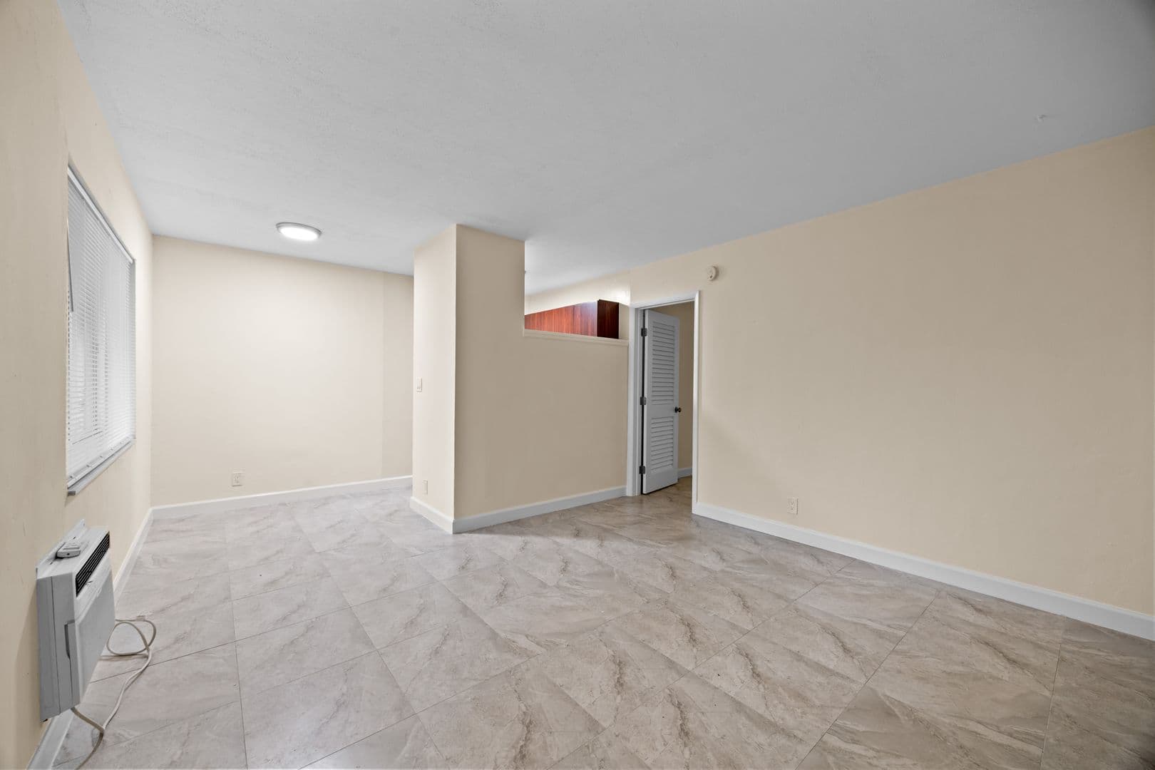 Fort Lauderdale Apartment: 218 SW 20th St
