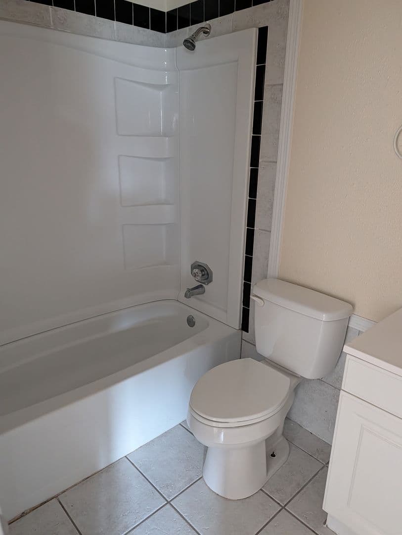 Wellington Apartment: 1382 Birkdale Dr